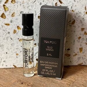 Tom Ford Oud Wood Travel Fragrance